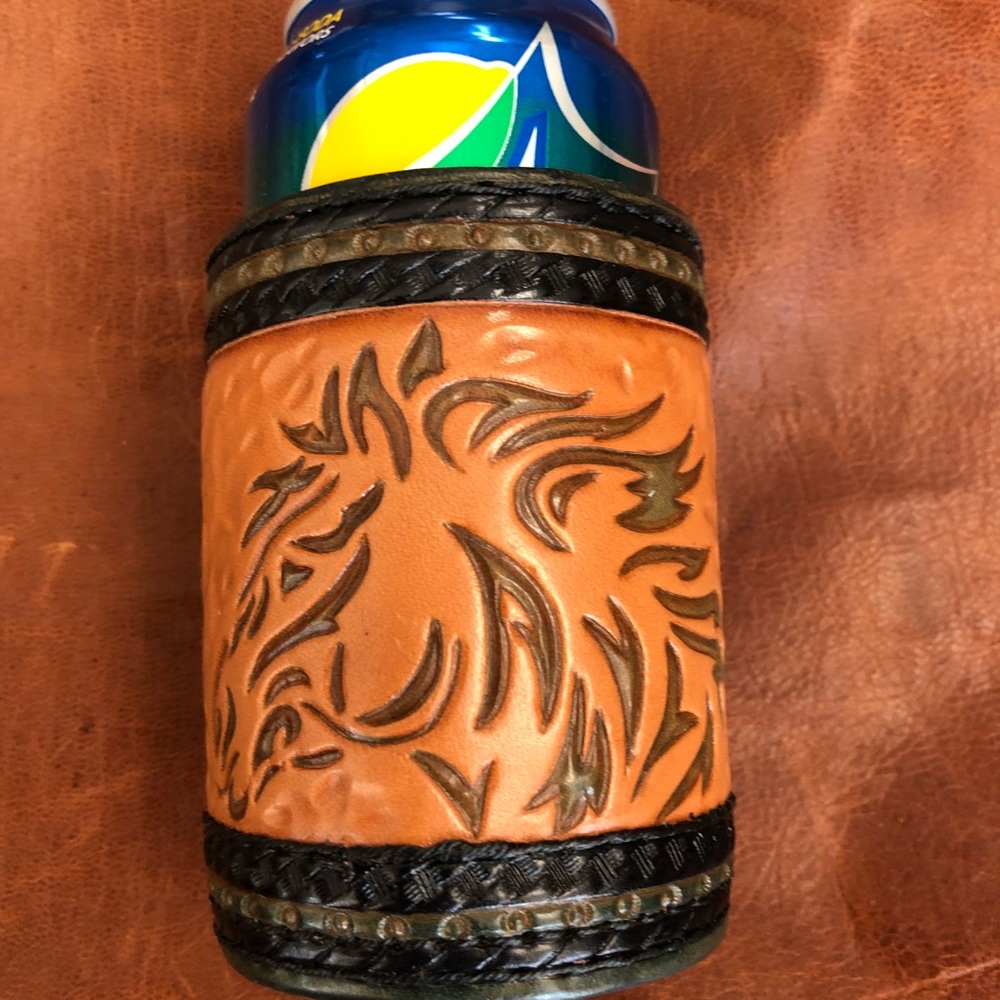 Drink holder, Dice Cup